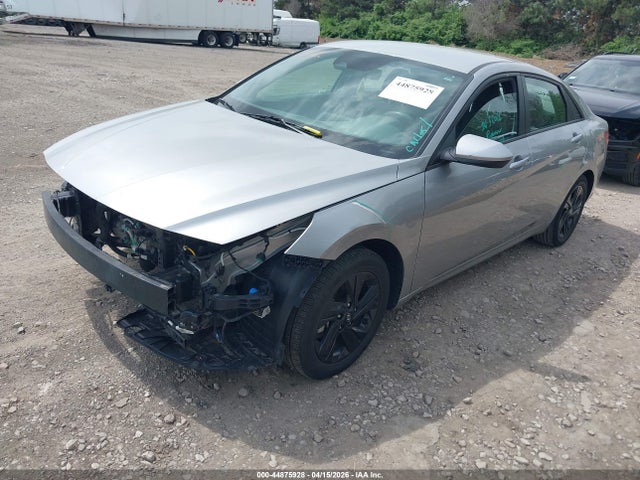 44875928 :رقم المزاد ، 5NPLM4AG8PH104074 vin ، 2023 Hyundai Elantra Sel مزاد بيع