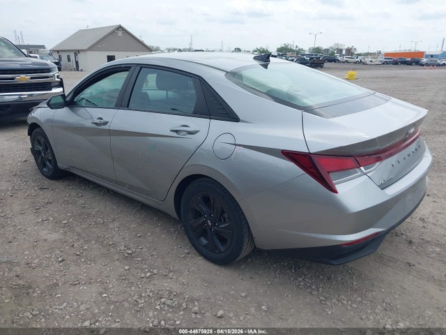 44875928 :رقم المزاد ، 5NPLM4AG8PH104074 vin ، 2023 Hyundai Elantra Sel مزاد بيع
