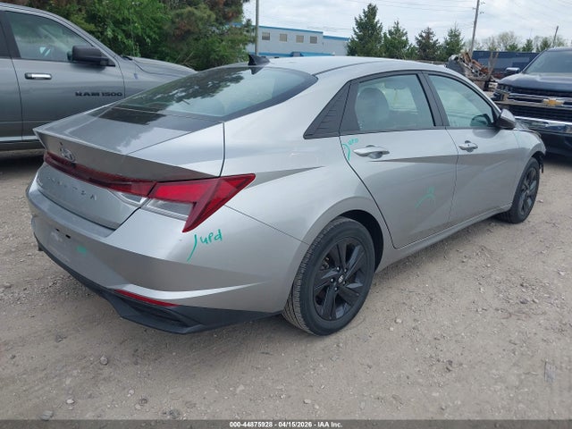 44875928 :رقم المزاد ، 5NPLM4AG8PH104074 vin ، 2023 Hyundai Elantra Sel مزاد بيع