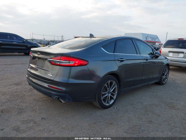 44875939 :رقم المزاد ، 3FA6P0CD8LR133278 vin ، 2020 Ford Fusion Sel مزاد بيع