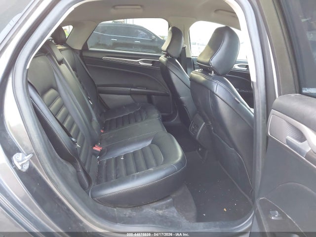 44875939 :رقم المزاد ، 3FA6P0CD8LR133278 vin ، 2020 Ford Fusion Sel مزاد بيع