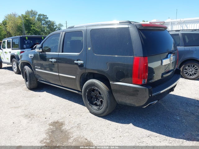 2011 CADILLAC ESCALADE HYBRID 1GYS3FEJ0BR164300 Photo 2