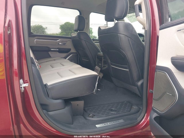 2022 RAM 1500 1C6SRFHT0NN229750 Photo 7