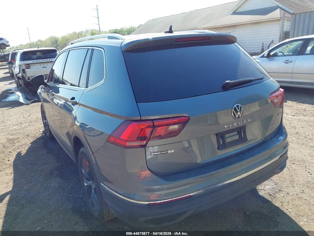 Продаж на аукціоні авто 2022 Volkswagen Tiguan 2.0t Se, vin: 3VV2B7AX5NM105310, номер лоту: 44875977