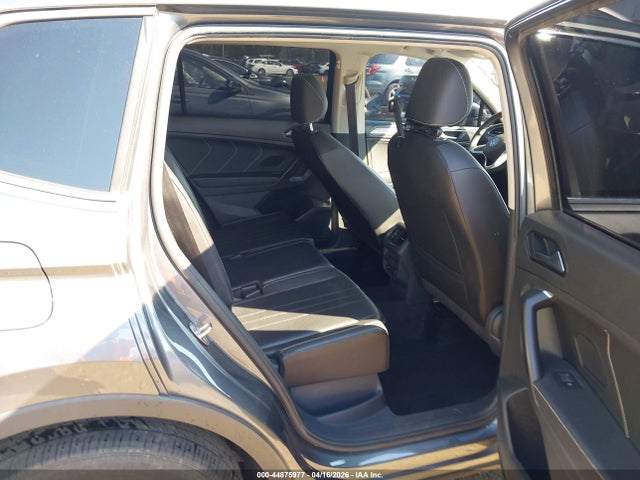 Продаж на аукціоні авто 2022 Volkswagen Tiguan 2.0t Se, vin: 3VV2B7AX5NM105310, номер лоту: 44875977