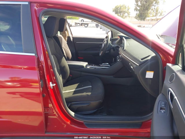 KMHL24JJ7PA060654 Hyundai Sonata Hybrid Blue