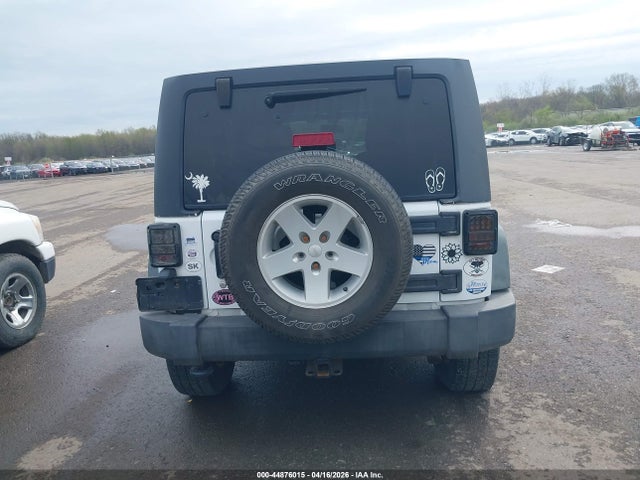 2014 Jeep Wrangler Unlimited Sport მანქანა იყიდება აუქციონზე, vin: 1C4BJWDG9EL115184, აუქციონის ნომერი: 44876015