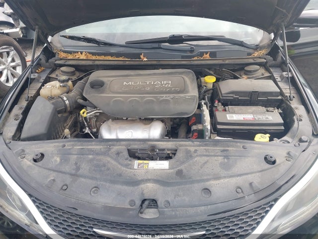 Продаж на аукціоні авто 2016 Chrysler 200 Limited, vin: 1C3CCCAB0GN126902, номер лоту: 44876026