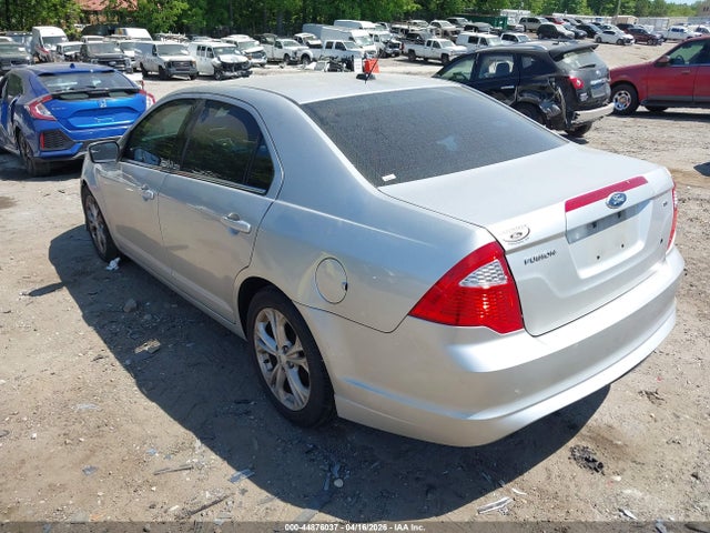 44876037 :رقم المزاد ، 3FAHP0HA9CR277347 vin ، 2012 Ford Fusion Se مزاد بيع
