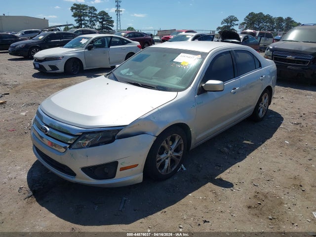 44876037 :رقم المزاد ، 3FAHP0HA9CR277347 vin ، 2012 Ford Fusion Se مزاد بيع