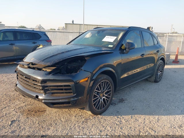 Porsche Cayenne 2021 WP1AA2AY4MDA00792 Image 2