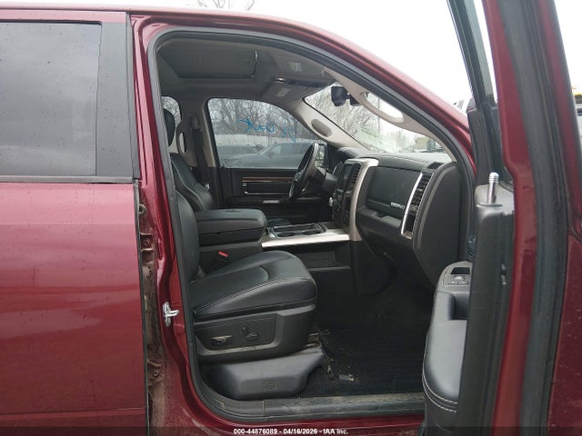 44876089 :رقم المزاد ، 1C6RR7VT3HS530141 vin ، 2017 Ram 1500 Laramie  4x4 6'4 Box مزاد بيع