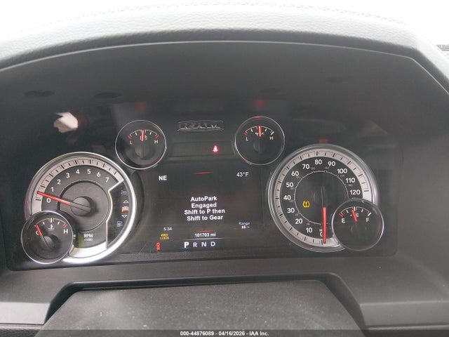 44876089 :رقم المزاد ، 1C6RR7VT3HS530141 vin ، 2017 Ram 1500 Laramie  4x4 6'4 Box مزاد بيع