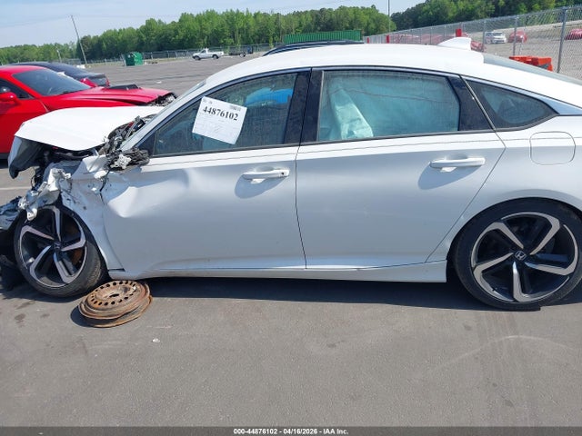 Продаж на аукціоні авто 2018 Honda Accord Sport, vin: 1HGCV1F33JA075309, номер лоту: 44876102