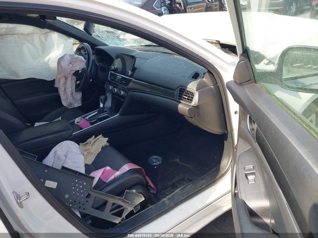 Продаж на аукціоні авто 2018 Honda Accord Sport, vin: 1HGCV1F33JA075309, номер лоту: 44876102
