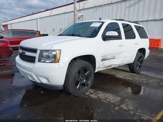 Продажа на аукционе авто 2013 Chevrolet Tahoe Lt, vin: 1GNSKBE01DR243722, номер лота: 44876103