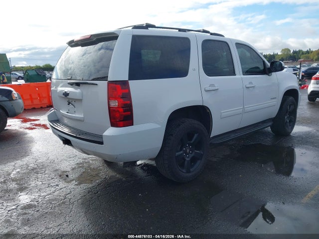 Продажа на аукционе авто 2013 Chevrolet Tahoe Lt, vin: 1GNSKBE01DR243722, номер лота: 44876103