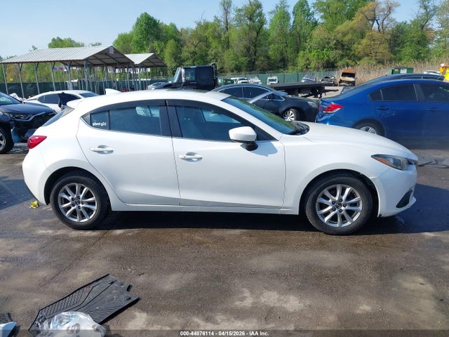 Aukcja sprzedaży 2015 Mazda Mazda3 I Touring, vin: JM1BM1L75F1270811, numer aukcji: 44876114