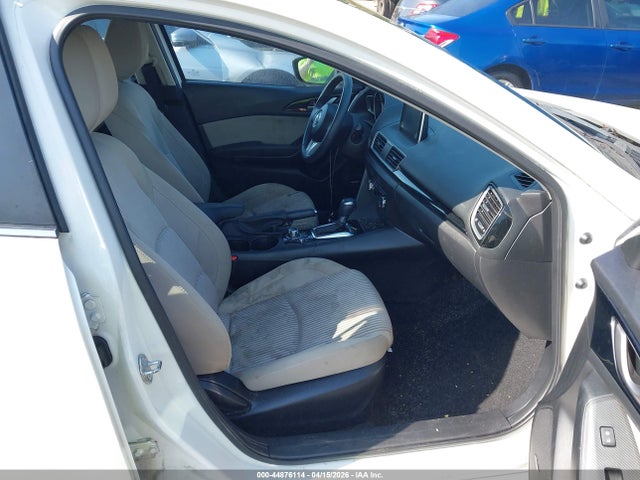 Aukcja sprzedaży 2015 Mazda Mazda3 I Touring, vin: JM1BM1L75F1270811, numer aukcji: 44876114