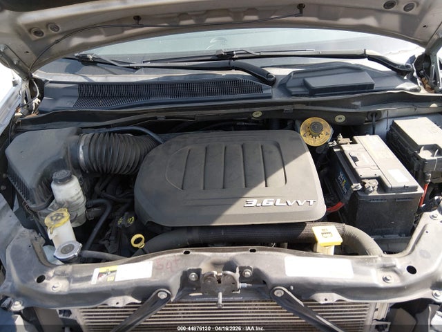 44876130 :رقم المزاد ، 2C4RDGBG0HR647319 vin ، 2017 Dodge Grand Caravan Se مزاد بيع
