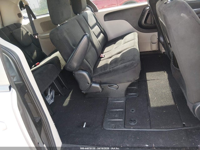 44876130 :رقم المزاد ، 2C4RDGBG0HR647319 vin ، 2017 Dodge Grand Caravan Se مزاد بيع