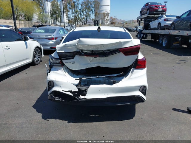 3KPF24AD6PE576917 KIA FORTE LX