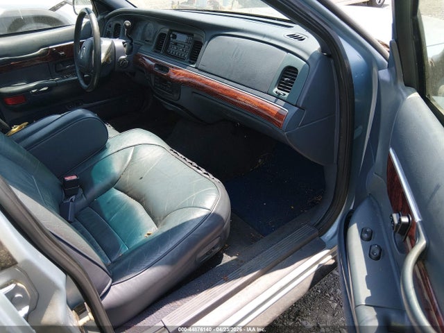 Продаж на аукціоні авто 2002 Mercury Grand Marquis Ls, vin: 2MEFM75W12X614224, номер лоту: 44876140