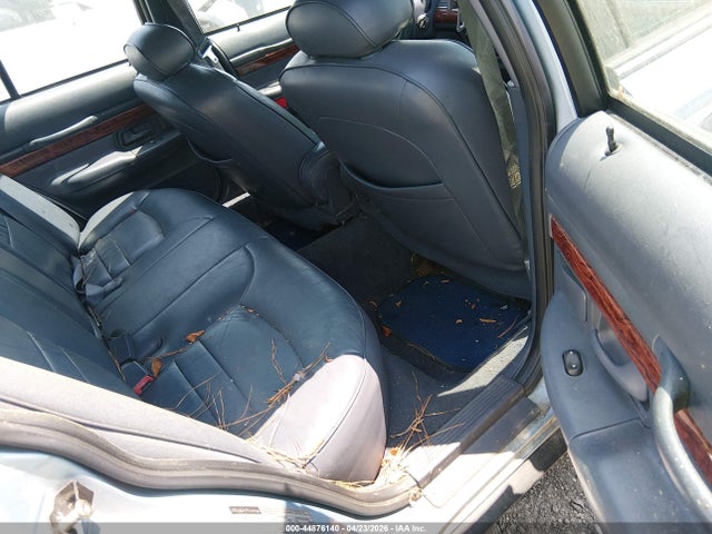 Продаж на аукціоні авто 2002 Mercury Grand Marquis Ls, vin: 2MEFM75W12X614224, номер лоту: 44876140