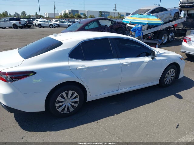 4T1C31AK9RU626416 Toyota Camry Hybrid Le