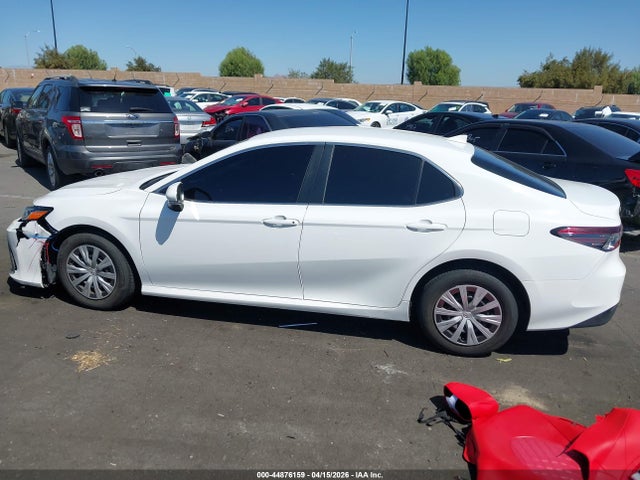4T1C31AK9RU626416 Toyota Camry Hybrid Le
