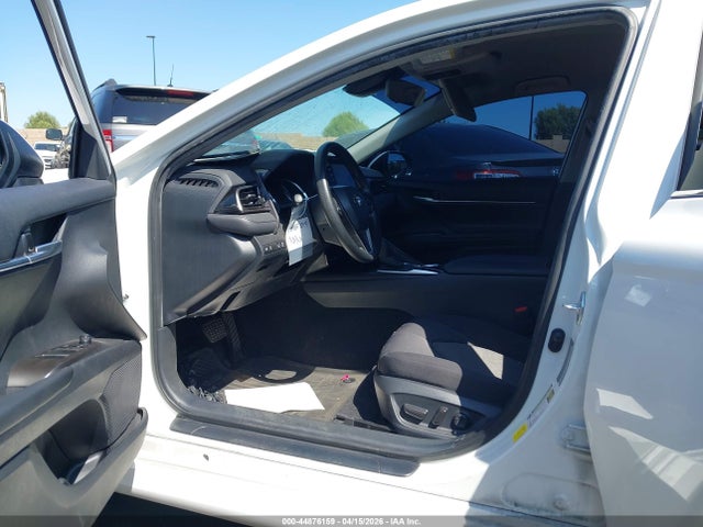 4T1C31AK9RU626416 Toyota Camry Hybrid Le