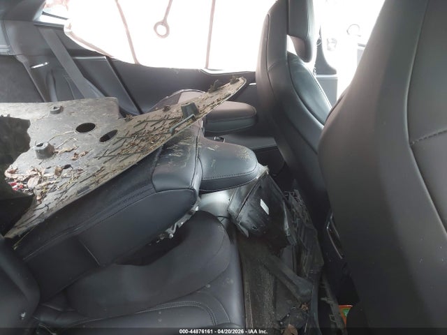 44876161 :رقم المزاد ، 5YJSA1E23JF295149 vin ، 2018 Tesla Model S 100d/75d/p100d مزاد بيع