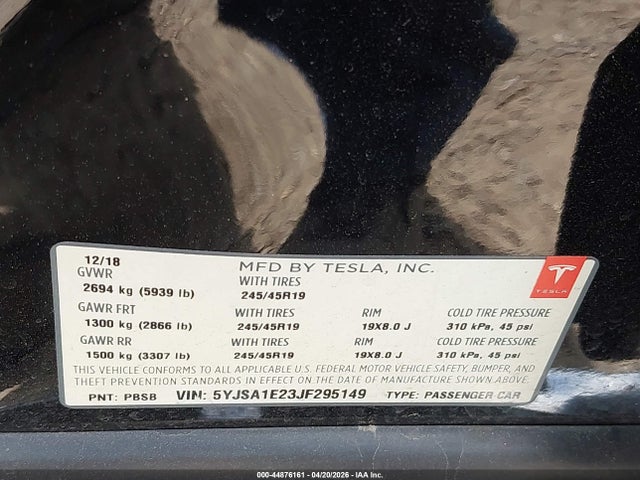 44876161 :رقم المزاد ، 5YJSA1E23JF295149 vin ، 2018 Tesla Model S 100d/75d/p100d مزاد بيع
