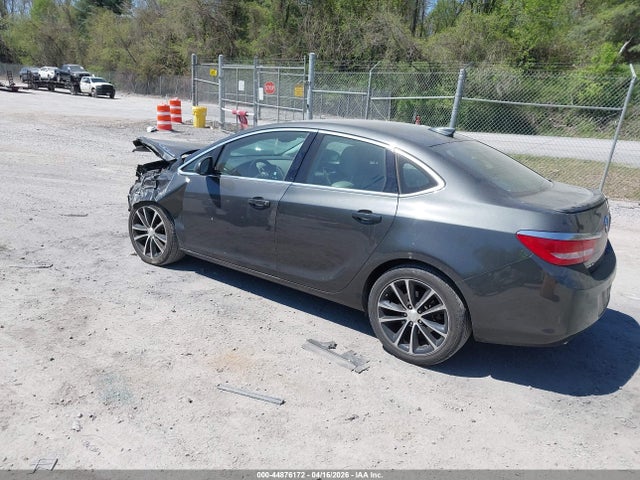 2017 Buick Verano Sport Touring მანქანა იყიდება აუქციონზე, vin: 1G4PR5SK2H4110757, აუქციონის ნომერი: 44876172