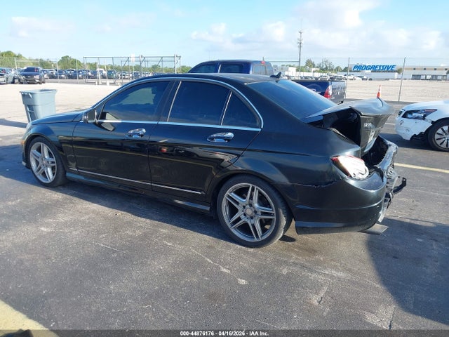 44876176 :رقم المزاد ، WDDGF4HB9EA950004 vin ، 2014 Mercedes-benz C 250 Sport مزاد بيع