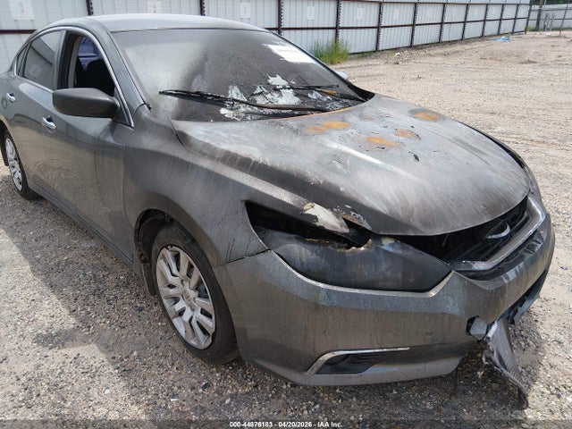 2017 Nissan Altima 2.5 S მანქანა იყიდება აუქციონზე, vin: 1N4AL3AP8HC295048, აუქციონის ნომერი: 44876183