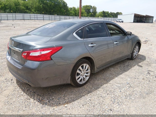 2017 Nissan Altima 2.5 S მანქანა იყიდება აუქციონზე, vin: 1N4AL3AP8HC295048, აუქციონის ნომერი: 44876183