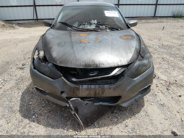 2017 Nissan Altima 2.5 S მანქანა იყიდება აუქციონზე, vin: 1N4AL3AP8HC295048, აუქციონის ნომერი: 44876183