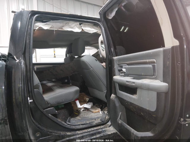 44876189 :رقم المزاد ، 1C6RR7TT0HS807508 vin ، 2017 Ram 1500 Slt  4x4 6'4 Box مزاد بيع