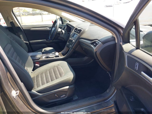 3FA6P0LU0HR356258 Ford Fusion Hybrid Se