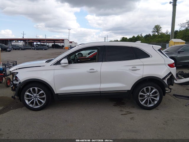 2019 Lincoln Mkc Select მანქანა იყიდება აუქციონზე, vin: 5LMCJ2C91KUL53271, აუქციონის ნომერი: 44876199