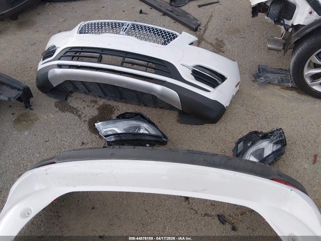 2019 Lincoln Mkc Select მანქანა იყიდება აუქციონზე, vin: 5LMCJ2C91KUL53271, აუქციონის ნომერი: 44876199
