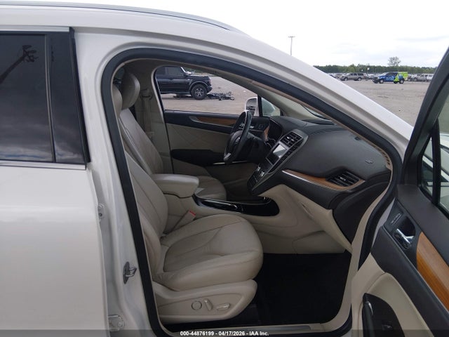 2019 Lincoln Mkc Select მანქანა იყიდება აუქციონზე, vin: 5LMCJ2C91KUL53271, აუქციონის ნომერი: 44876199