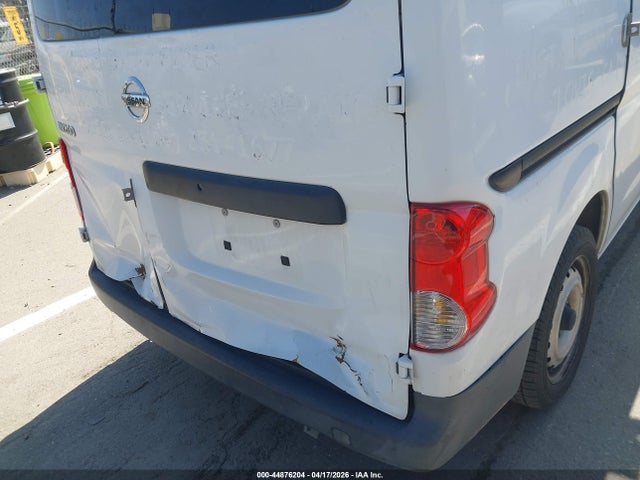 3N6CM0KN5FK725084 Nissan Nv200 S/sv