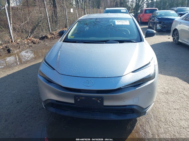 Продажа на аукционе авто 2024 Toyota Prius Le, vin: JTDACAAU3R3020547, номер лота: 44876239