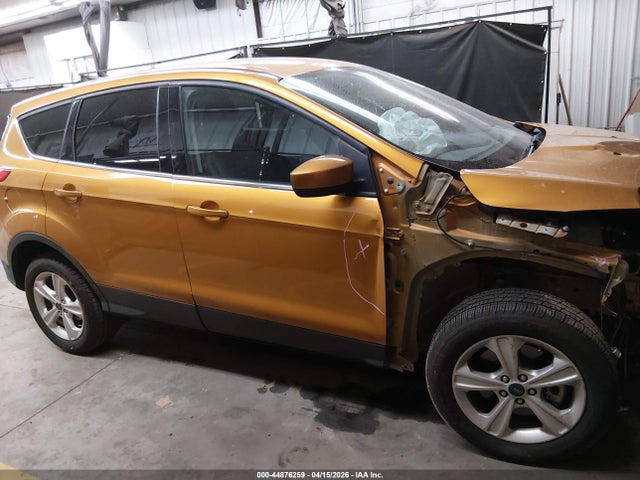 1FMCU9GX8GUC84114 Ford ESCAPE SE