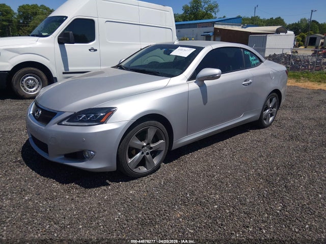 2011 Lexus Is 250c მანქანა იყიდება აუქციონზე, vin: JTHFF2C29B2517031, აუქციონის ნომერი: 44876277