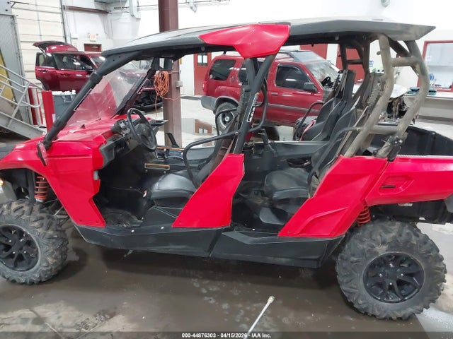 44876303 :رقم المزاد ، 3JBKBAP26GJ000077 vin ، 2016 Can-am Commander Max 1000 Dps مزاد بيع