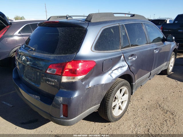 44876305 :رقم المزاد ، 4S4BRBDC5E3276898 vin ، 2014 Subaru Outback 2.5i Premium مزاد بيع