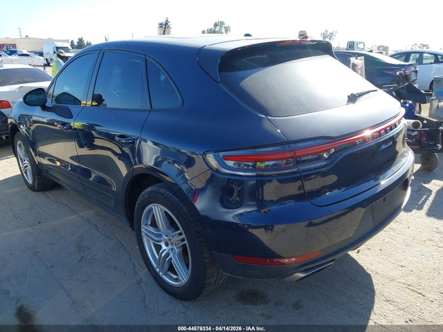 2019 PORSCHE MACAN WP1AA2A58KLB02072 Photo 2